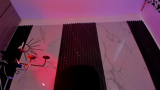 Snapshot of ALICEPOIXXXON chatting on April 11, 2026, 6:00 pm ALICEPOIXXXON online show from April 11, 2026, 6:00 pm