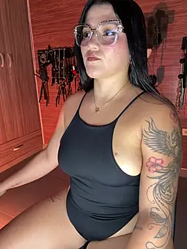 yey bdsm online show from May 7, 2026, 4:54 pm