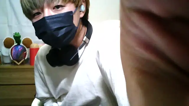 Snapshot of kokoa6919 chatting on March 16, 2025, 3:17 pm kokoa6919 online show from March 16, 2025, 3:17 pm