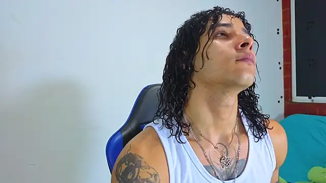 Snapshot of Demitryo chatting on October 27, 2025, 3:40 am Demitryo online show from October 27, 2025, 3:40 am