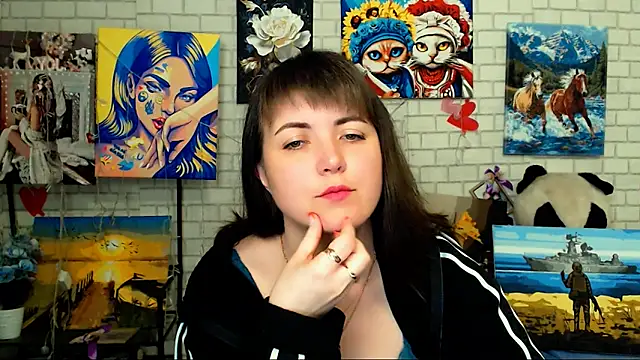 Snapshot of Darina_M_ chatting on April 9, 2026, 6:19 am Darina M online show from April 9, 2026, 6:19 am