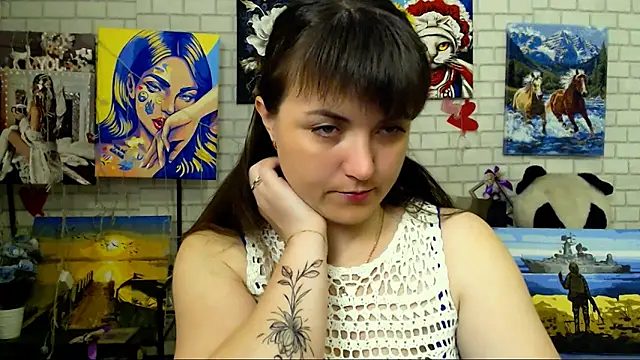 Snapshot of Darina_M_ chatting on April 23, 2026, 4:41 am Darina M online show from April 23, 2026, 4:41 am
