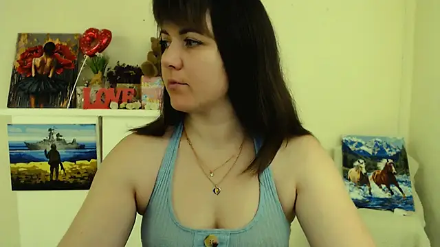 Snapshot of Darina_M_ chatting on March 6, 2026, 4:51 am Darina M online show from March 6, 2026, 4:51 am