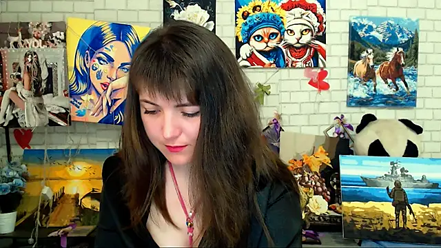 Snapshot of Darina_M_ chatting on April 7, 2026, 4:47 am Darina M online show from April 7, 2026, 4:47 am