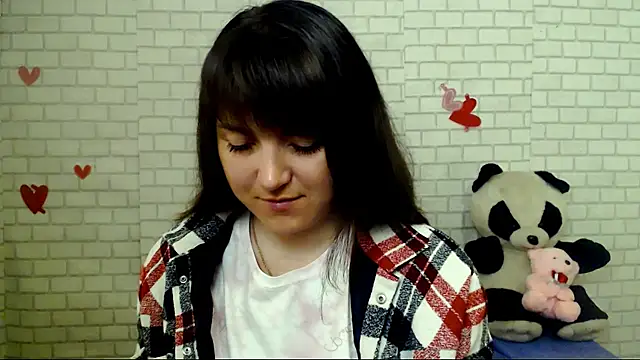 Snapshot of Darina_M_ chatting on May 8, 2026, 4:38 am Darina M online show from May 8, 2026, 4:38 am