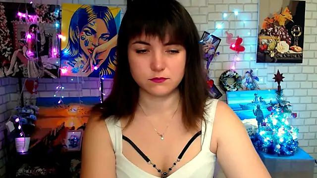 Snapshot of Darina_M_ chatting on December 20, 2025, 6:05 am Darina M online show from December 20, 2025, 6:05 am