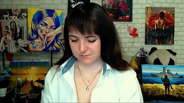 Snapshot of Darina_M_ chatting on April 2, 2026, 4:30 am Darina M online show from April 2, 2026, 4:30 am