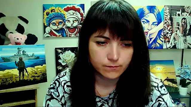 Snapshot of Darina_M_ chatting on May 14, 2026, 5:04 am Darina M online show from May 14, 2026, 5:04 am