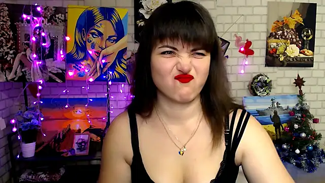 Snapshot of Darina_M_ chatting on January 7, 2026, 5:23 am Darina M online show from January 7, 2026, 5:23 am