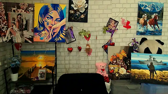 Snapshot of Darina_M_ chatting on February 3, 2026, 6:22 am Darina M online show from February 3, 2026, 6:22 am