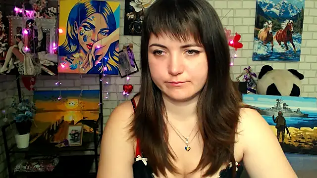 Snapshot of Darina_M_ chatting on February 5, 2026, 5:36 am Darina M online show from February 5, 2026, 5:36 am