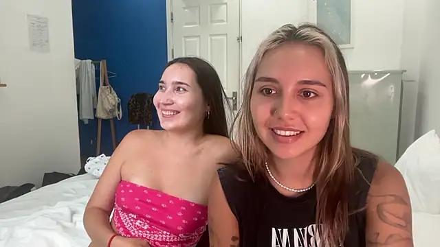 Snapshot of domDani_subMay chatting on March 15, 2026, 10:22 am domDani subMay online show from March 15, 2026, 10:22 am