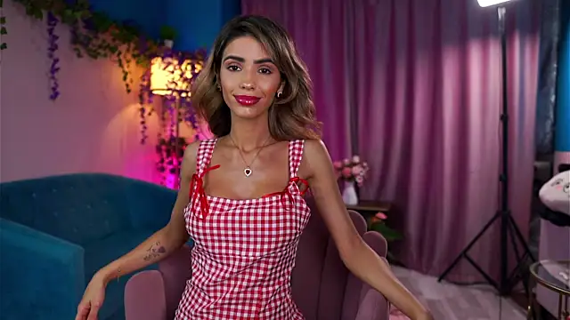 TheAyana online show from September 11, 2025, 6:19 pm