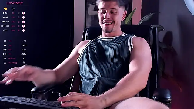 Snapshot of ADAM_BOUTON_ chatting on January 23, 2025, 10:22 pm ADAM BOUTON online show from January 23, 2025, 10:22 pm
