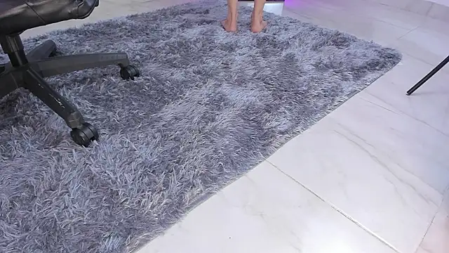 Snapshot of selena_robertss_ chatting on February 9, 2026, 1:14 am selena robertss online show from February 9, 2026, 1:14 am