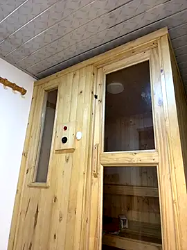 Barbielatinas online show from November 2, 2025, 7:13 am