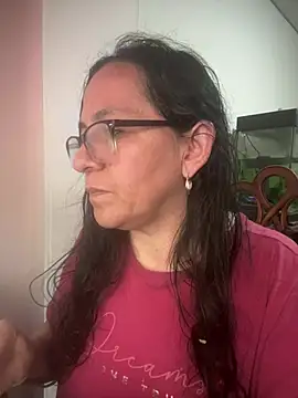 Freya Artemisa online show from February 16, 2026, 9:02 pm