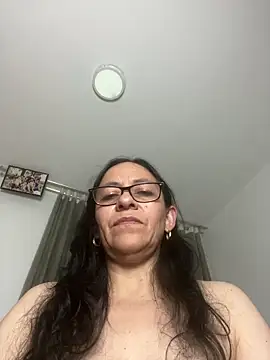 Snapshot of Freya_Artemisa chatting on March 11, 2025, 5:46 am Freya Artemisa online show from March 11, 2025, 5:46 am