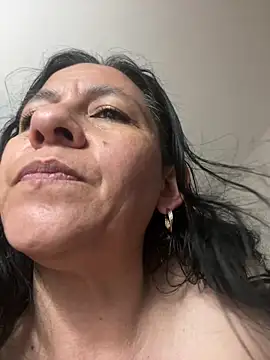 Snapshot of Freya_Artemisa chatting on February 27, 2025, 5:40 am Freya Artemisa online show from February 27, 2025, 5:40 am