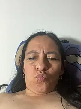 Snapshot of Freya_Artemisa chatting on March 13, 2025, 6:48 am Freya Artemisa online show from March 13, 2025, 6:48 am