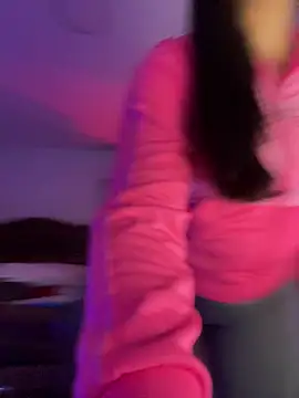 Snapshot of cristina1800 chatting on April 12, 2026, 8:50 am cristina1800 online show from April 12, 2026, 8:50 am