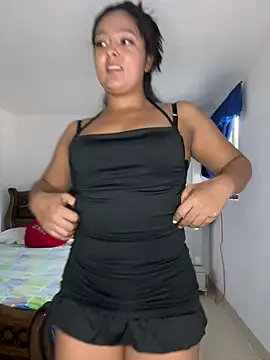 Snapshot of cristina1800 chatting on April 11, 2026, 8:45 pm cristina1800 online show from April 11, 2026, 8:45 pm