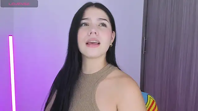 Natasha su  online show from February 26, 2026, 3:39 am