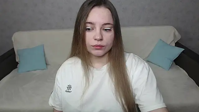 Snapshot of _Sweet_Lana chatting on February 4, 2025, 8:13 am Sweet Lana online show from February 4, 2025, 8:13 am
