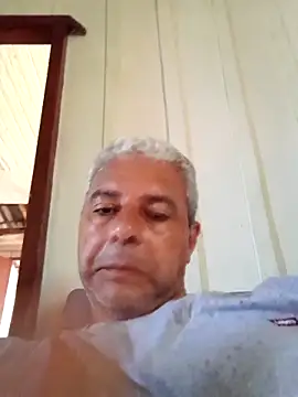 Snapshot of gordonunes chatting on February 6, 2026, 4:58 pm gordonunes online show from February 6, 2026, 4:58 pm