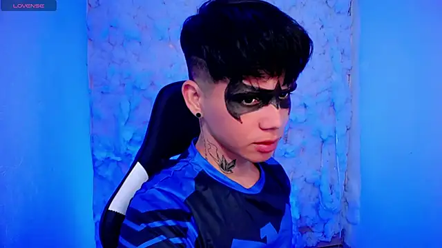 Snapshot of Tayson_Rivers chatting on October 31, 2025, 12:46 pm Tayson Rivers online show from October 31, 2025, 12:46 pm