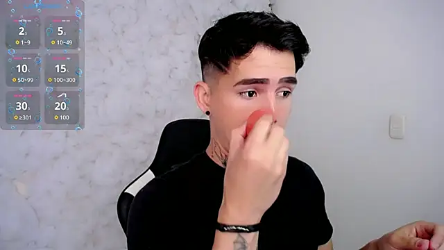 Snapshot of Tayson_Rivers chatting on October 30, 2025, 2:25 pm Tayson Rivers online show from October 30, 2025, 2:25 pm