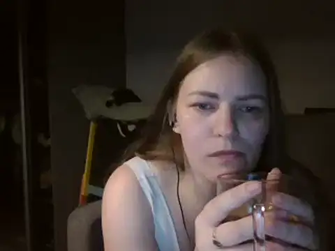 AnnaDiamond1 online show from February 20, 2025, 10:48 pm