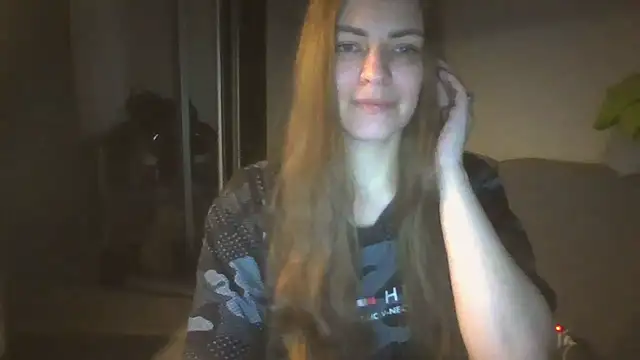 AnnaDiamond1 online show from November 19, 2025, 12:54 am