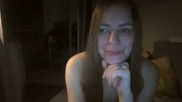 AnnaDiamond1 online show from December 14, 2025, 1:23 am