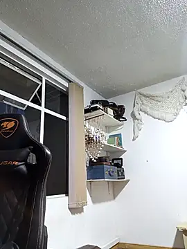 Siriss boyrag online show from November 29, 2025, 5:29 am