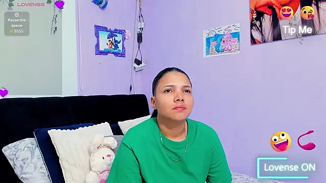 sara mendez2 online show from November 17, 2025, 11:20 pm