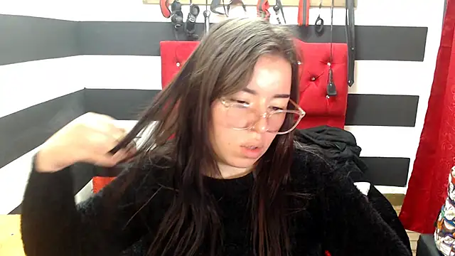 Marian Ran online show from March 11, 2025, 3:04 am