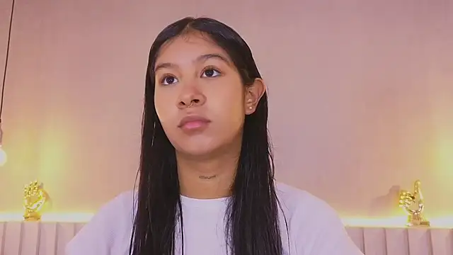 Snapshot of Aida_moreno chatting on November 26, 2025, 11:10 am Aida moreno online show from November 26, 2025, 11:10 am