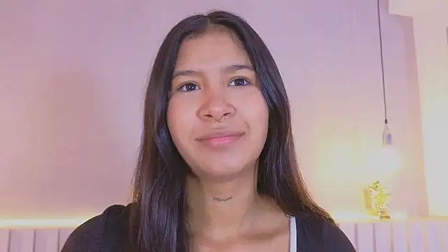 Snapshot of Aida_moreno chatting on December 20, 2025, 12:08 pm Aida moreno online show from December 20, 2025, 12:08 pm