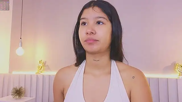 Snapshot of Aida_moreno chatting on November 24, 2025, 12:16 pm Aida moreno online show from November 24, 2025, 12:16 pm