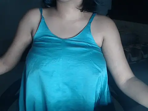 DevilErin online show from April 8, 2026, 2:18 pm