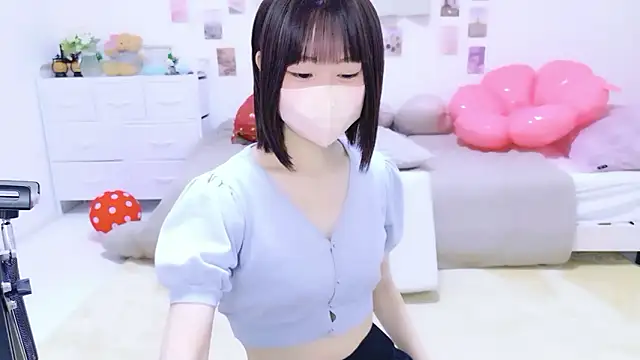 Snapshot of Im_Yu-na chatting on April 14, 2026, 1:49 pm Im Yu-na online show from April 14, 2026, 1:49 pm