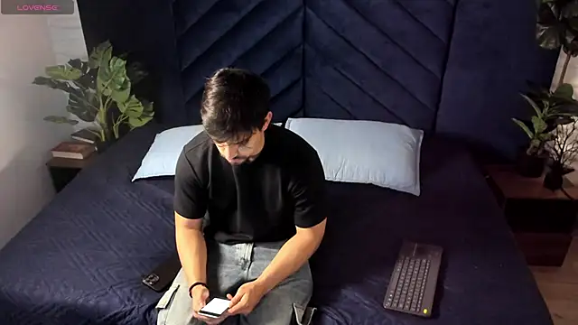 Snapshot of Ian_Daviz chatting on October 5, 2025, 11:45 am Ian Daviz online show from October 5, 2025, 11:45 am