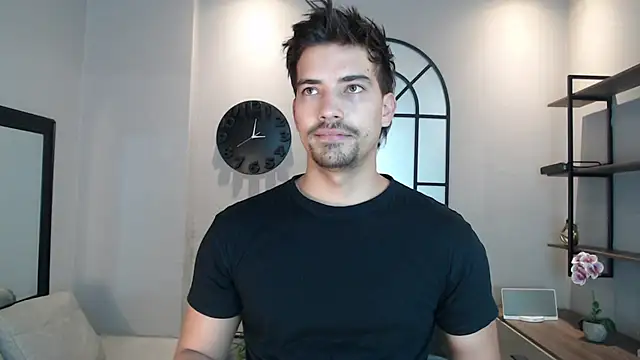 Snapshot of Ian_Daviz chatting on March 8, 2025, 8:03 pm Ian Daviz online show from March 8, 2025, 8:03 pm