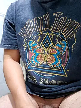 Snapshot of strokvic chatting on February 14, 2025, 5:51 am strokvic online show from February 14, 2025, 5:51 am