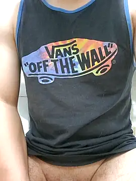 Snapshot of strokvic chatting on February 18, 2025, 5:42 am strokvic online show from February 18, 2025, 5:42 am