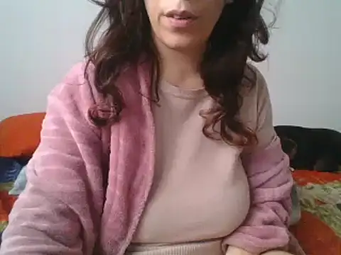 Snapshot of hairygirl80 chatting on March 6, 2025, 8:41 am hairygirl80 online show from March 6, 2025, 8:41 am