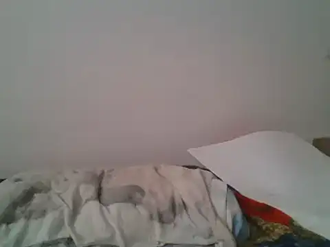 Snapshot of hairygirl80 chatting on February 26, 2025, 12:05 pm hairygirl80 online show from February 26, 2025, 12:05 pm
