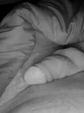 Snapshot of Sunnyboy7897 chatting on April 15, 2026, 3:34 am Sunnyboy7897 online show from April 15, 2026, 3:34 am