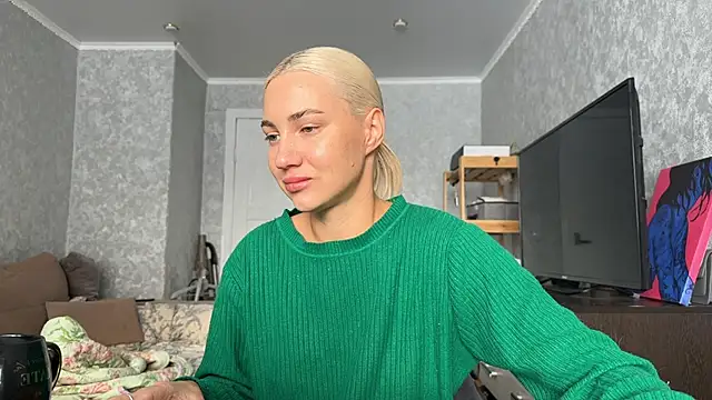 Snapshot of AnneBall chatting on February 5, 2026, 7:15 am AnneBall online show from February 5, 2026, 7:15 am